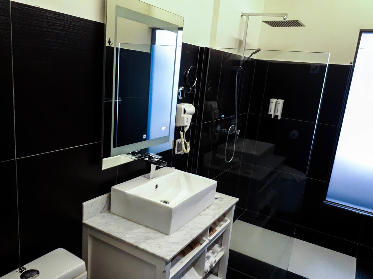 Bei Boutique Hotel Muar Exterior photo